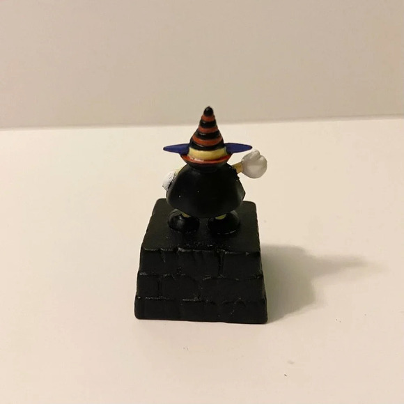 1996 Yugioh Dungeon Dice Monsters Monster Lord ST 00 Mini Figure 1.5 Inch Tall - Picture 3 of 9